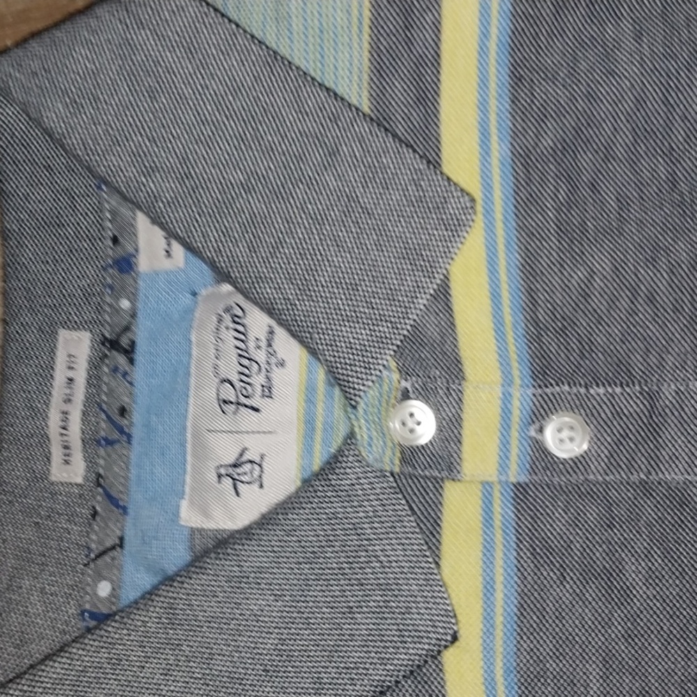 PENGUIN MEN MEDIUM NWOT POLO